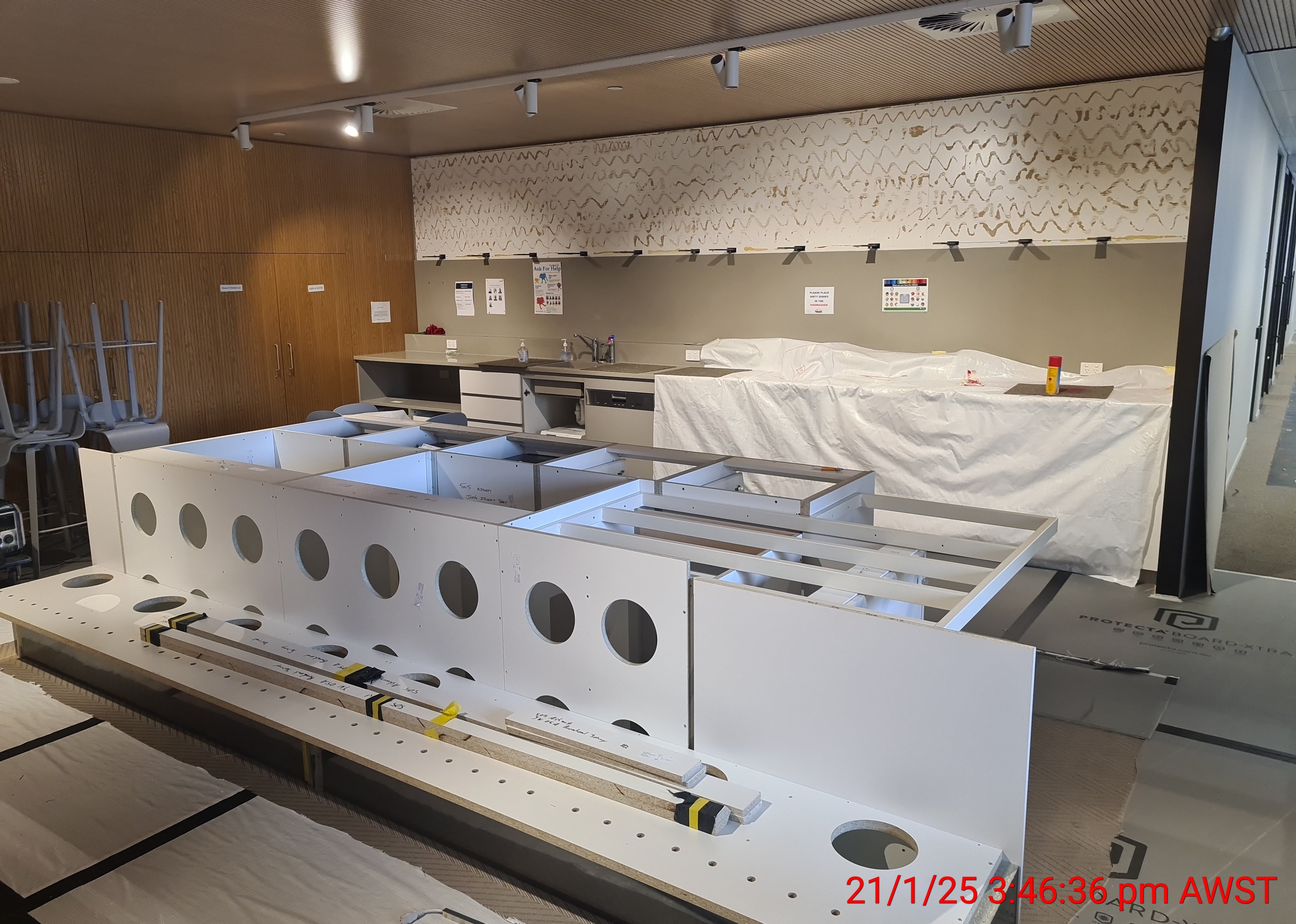 Kitchen construction