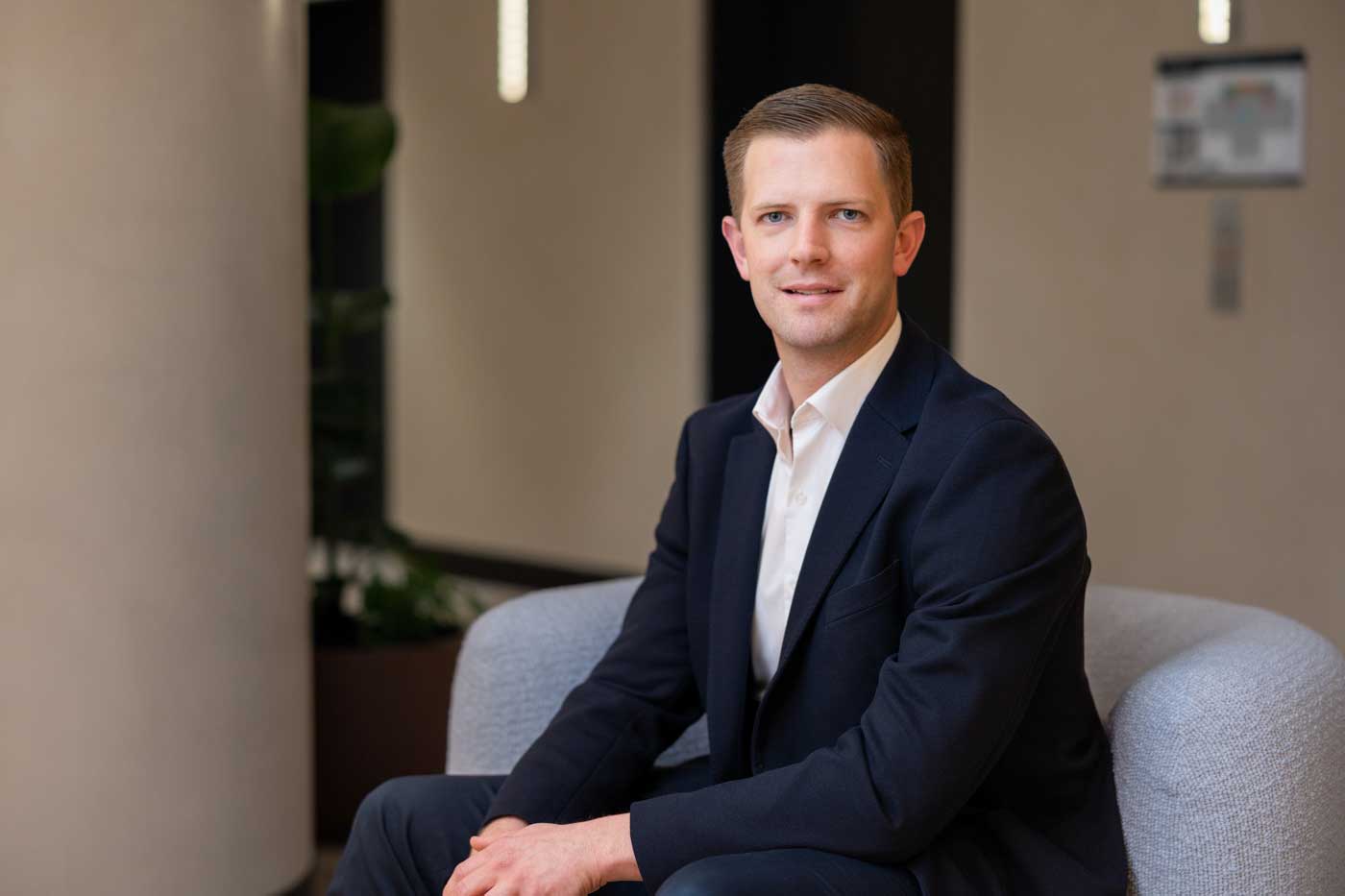 Light_Arnie_970-0155