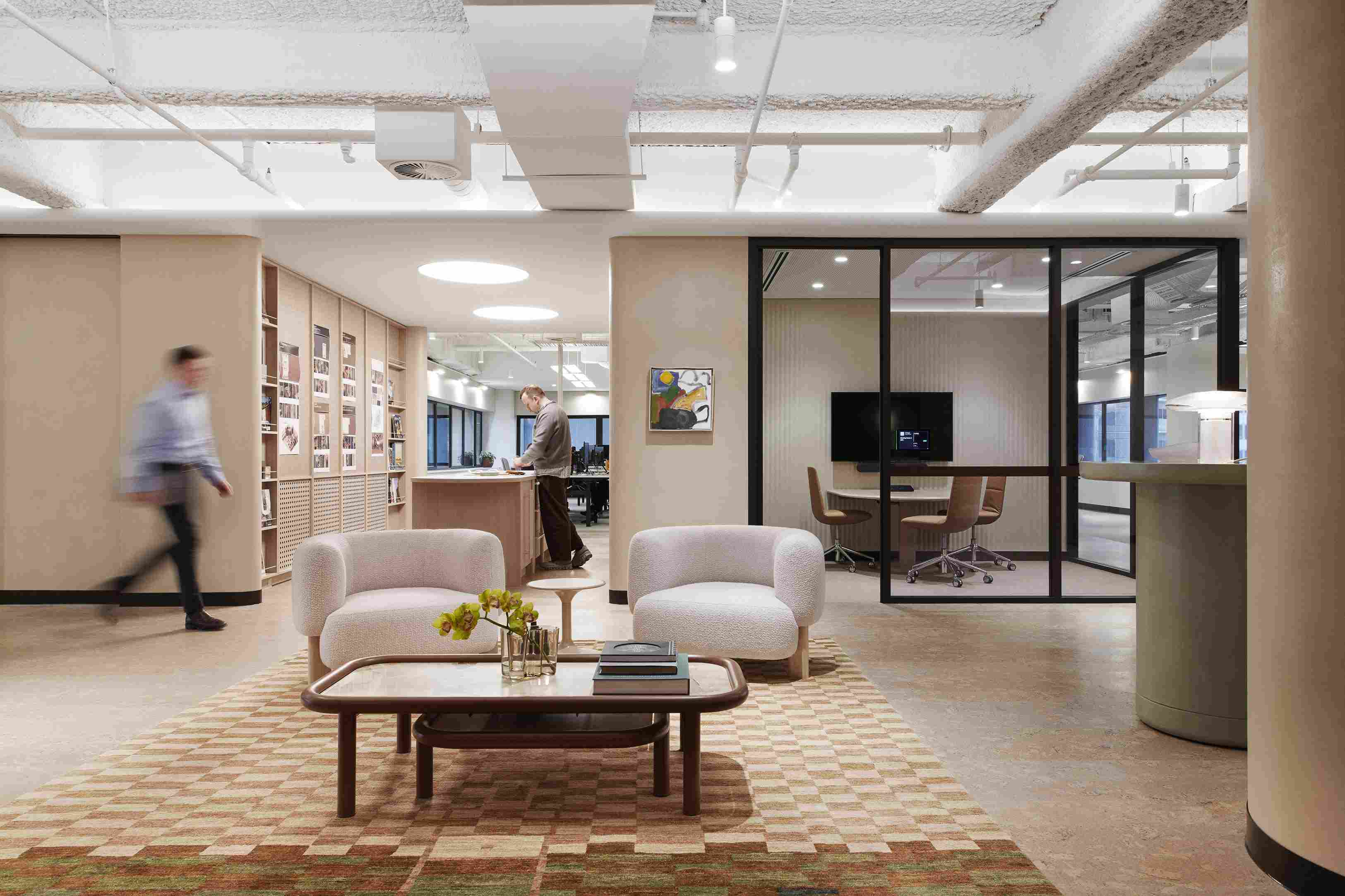 axiom_sydney75676_V01.03_LR